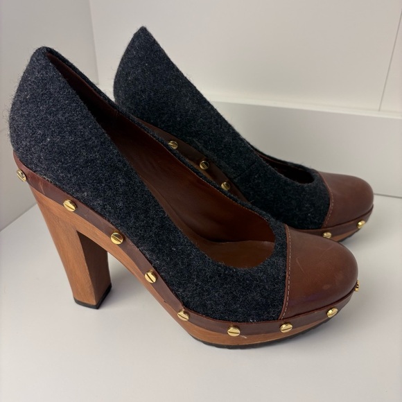 Tory Burch Gray Flannel Studded Wooden Heels - Picture 1 of 9